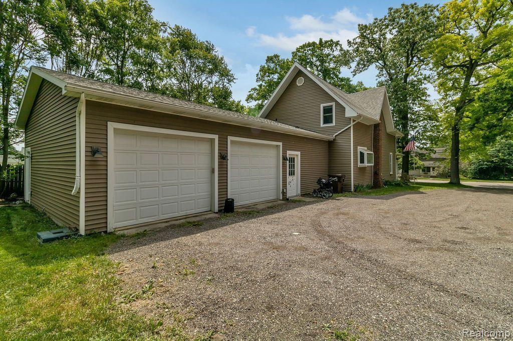 613 E GRAND RIVER Road, Laingsburg, MI 48848 — Photo 35