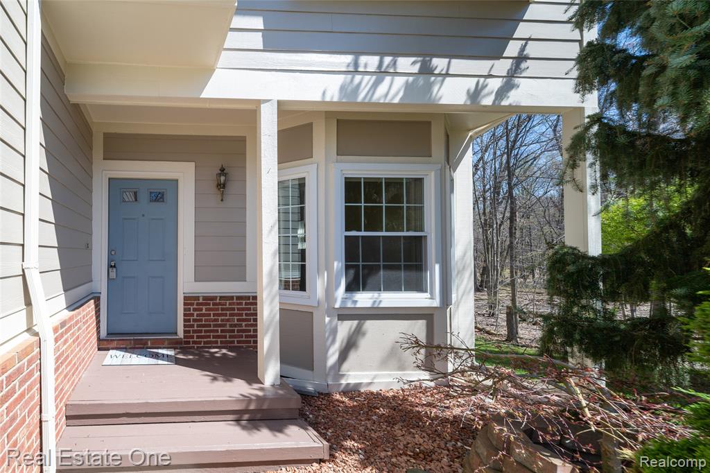 41474 Cornell Drive, Novi, MI 48377 — Photo 4