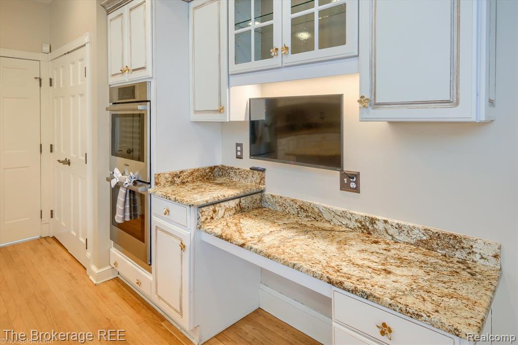 5475 Woodfield Parkway, Grand Blanc, MI 48439 — Photo 28