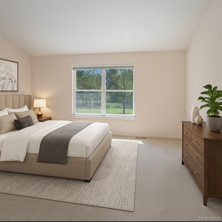 413 MULBERRY Drive, Commerce Twp, MI 48390 — Photo 19