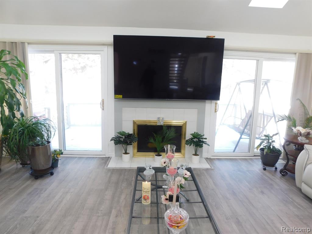 43175 W KIRKWOOD Drive, Clinton Twp, MI 48038 — Photo 19