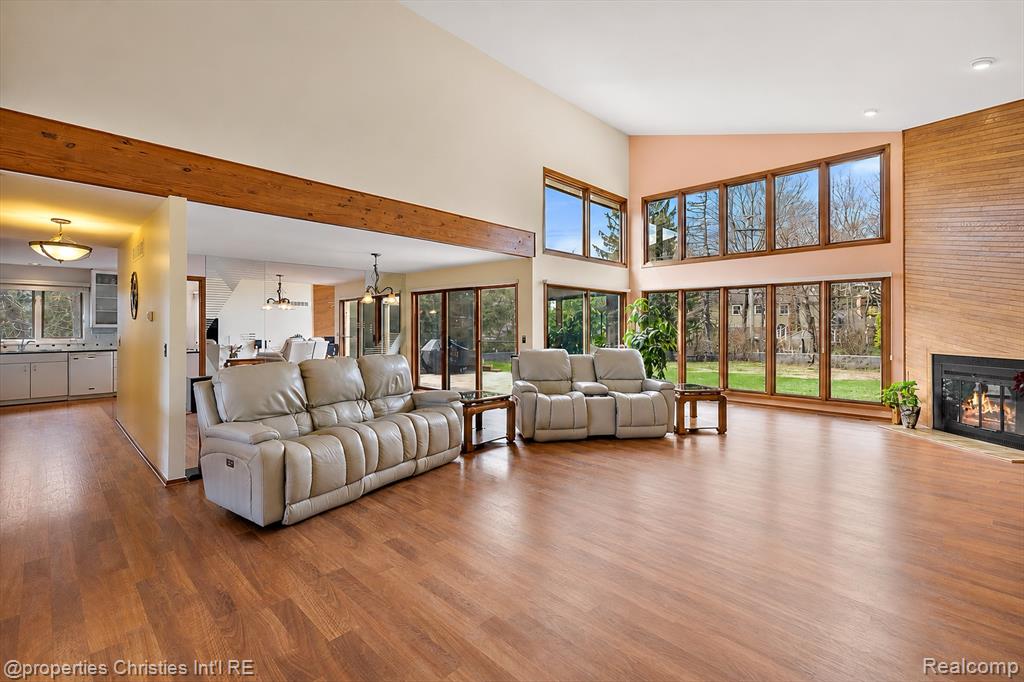 4566 Walden Drive, Bloomfield Hills, MI 48301 — Photo 10