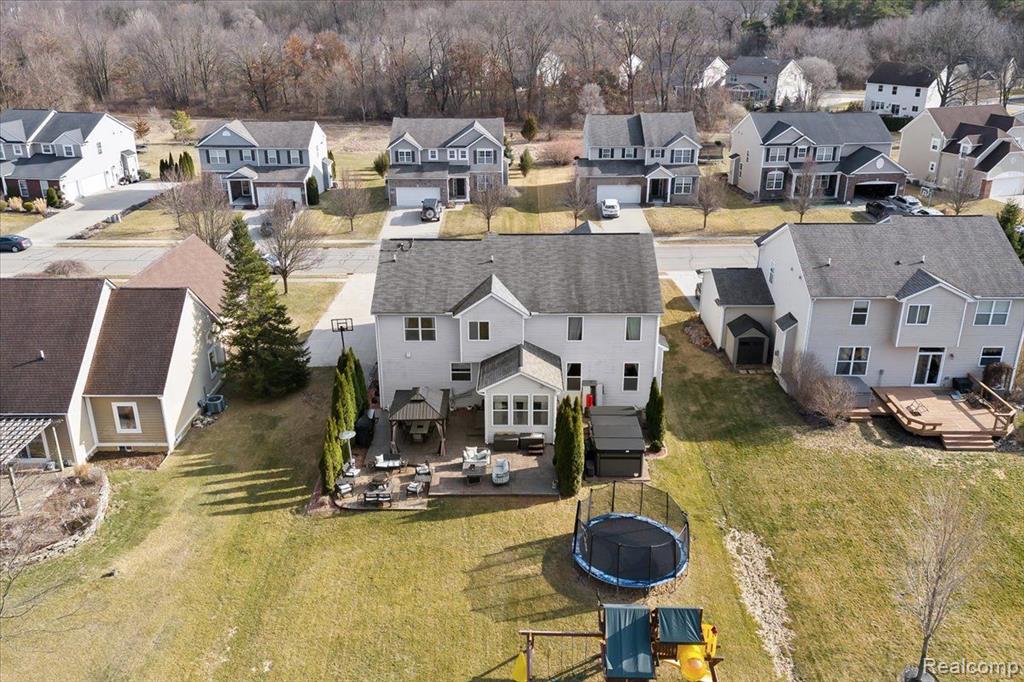 10681 BOULDERCREST Drive, South Lyon, MI 48178 — Photo 55