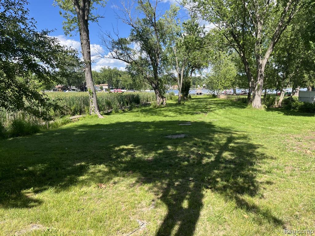 1337 Park Drive, White Lake, MI — Photo 8
