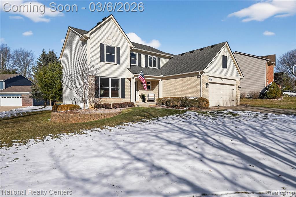 906 Meadowbrook Way, Milford, MI 48381 — front exterior