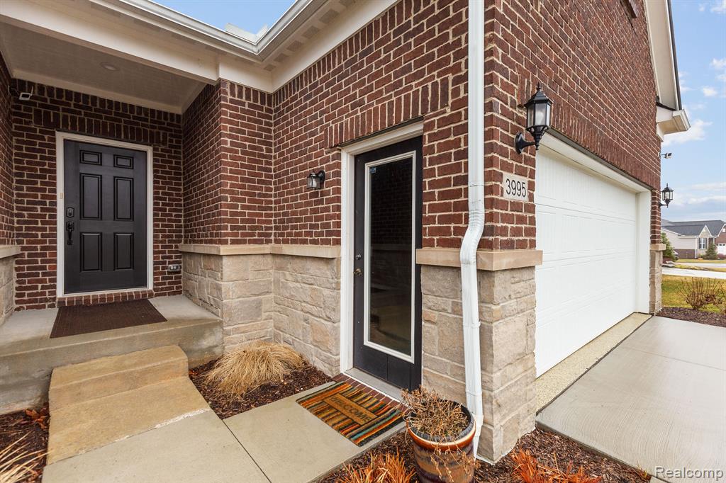 3995 ASHDALE Way, Clarkston, MI 48348 — Photo 3