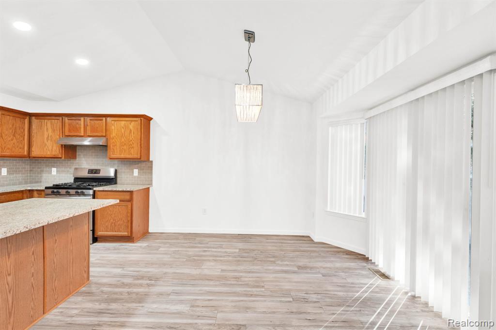 41057 Glenleven Court, Clinton Twp, MI 48038 — Photo 16