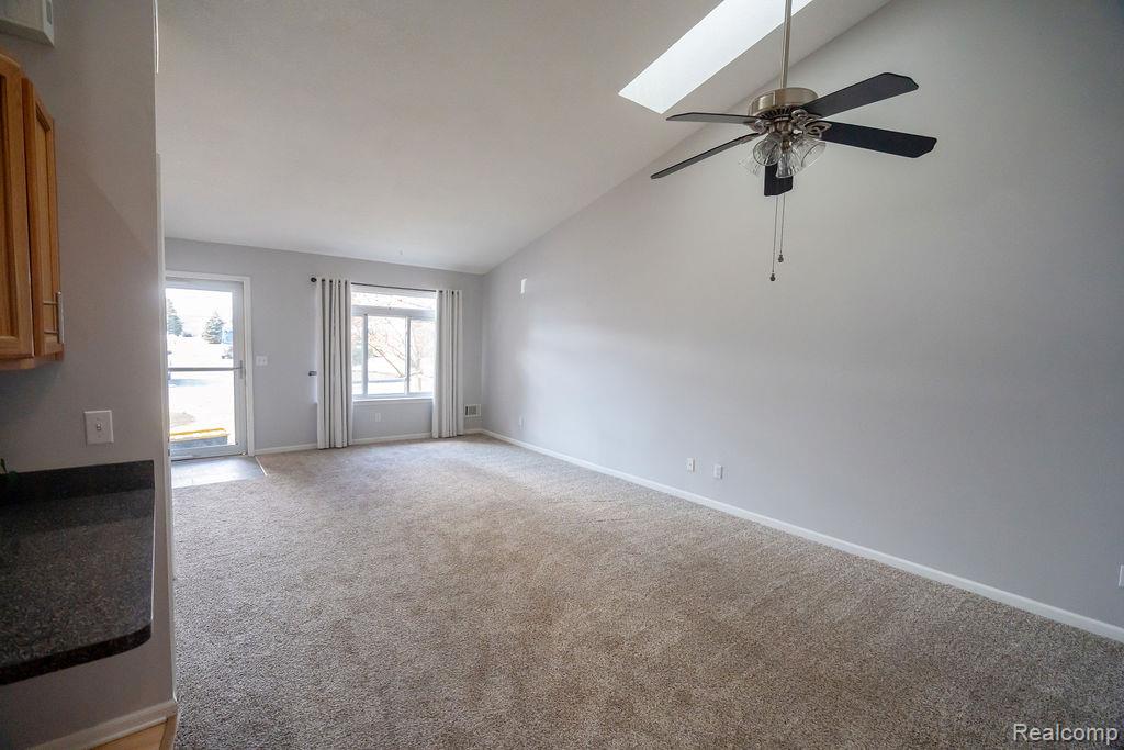 23273 Bunte Court, Trenton, MI 48183 — Photo 9