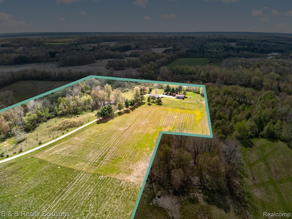 2927 N Blacks Corners Road, Imlay City, MI 48444 — Photo 56