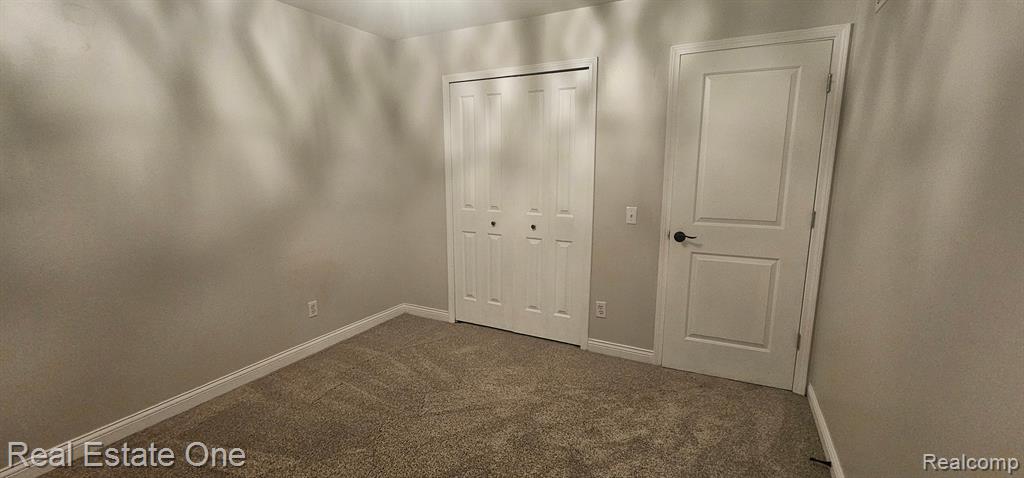 961 Abbey Lane, Milford, MI 48381 — Photo 20
