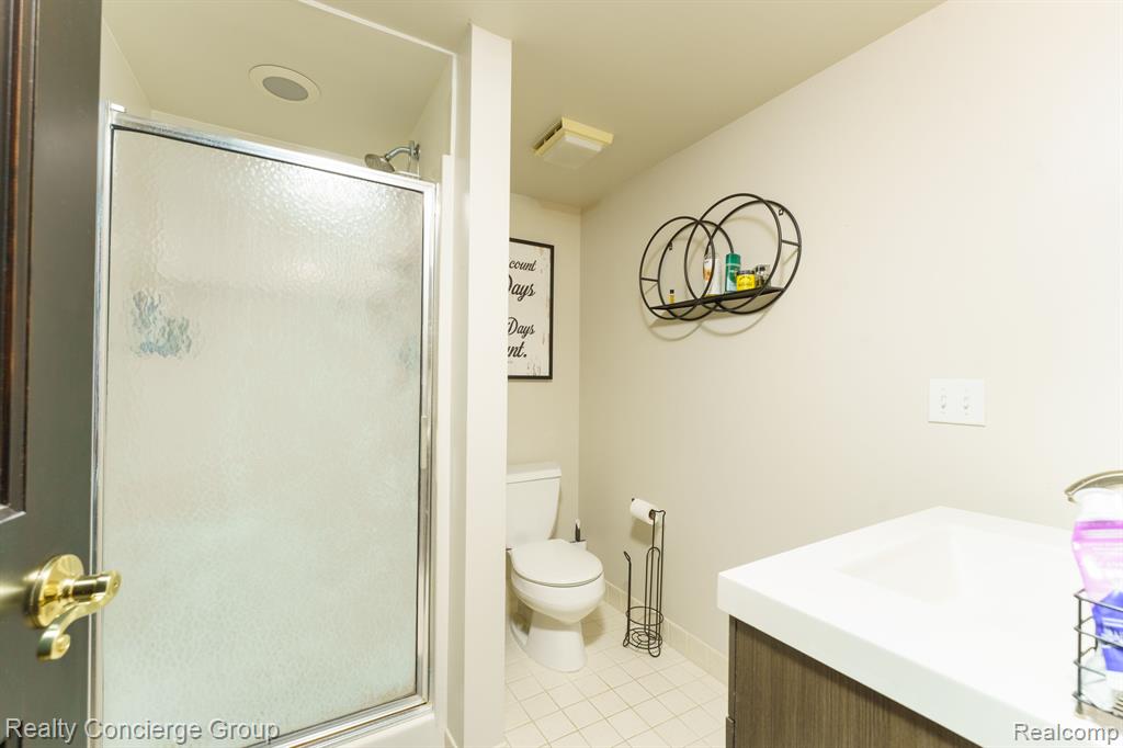 4526 GOLF VIEW Drive, Brighton, MI 48116 — Photo 34