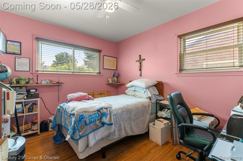 8245 N Hubbard Street, Westland, MI — Photo 12