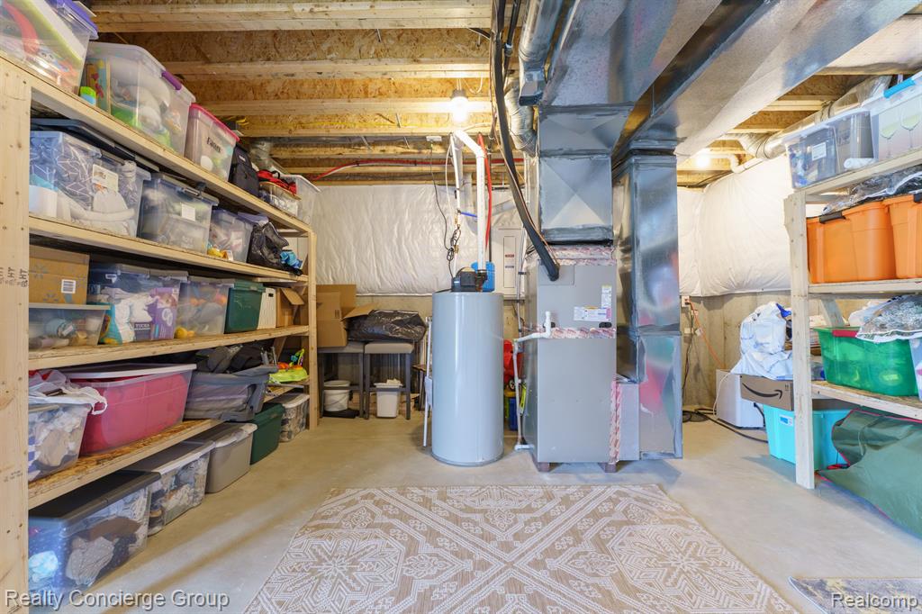 8030 CARSTON Lane, Brighton, MI 48116 — Photo 29