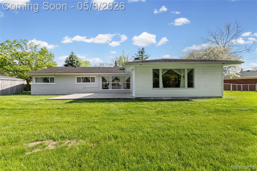 7396 Cornwall Court, West Bloomfield, MI — Photo 34