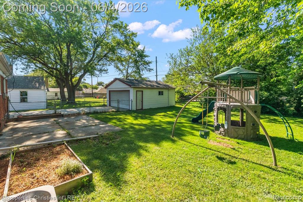 14201 Kingston Street, Oak Park, MI 48237 — Photo 37