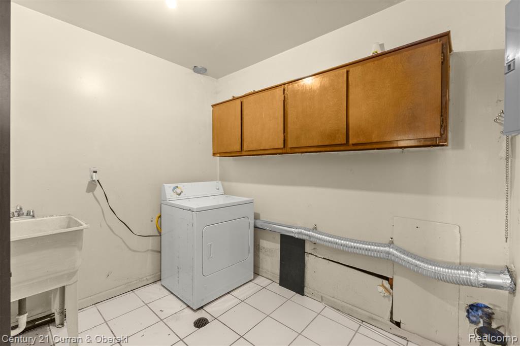 4437 Culver Street, Dearborn Heights, MI 48125 — Photo 17