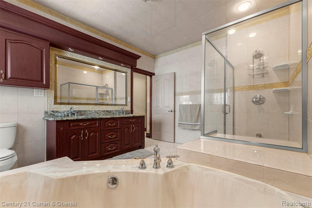 6318 Whitefield Street, Dearborn Heights, MI 48127 — Photo 24