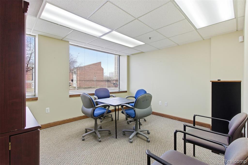 985 E Jefferson, Detroit, MI 48207 — Photo 9