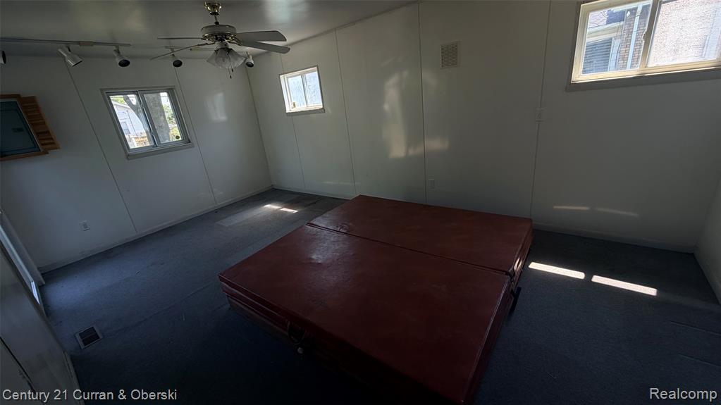 2951 S Edsel Street, Detroit, MI 48217 — Photo 8