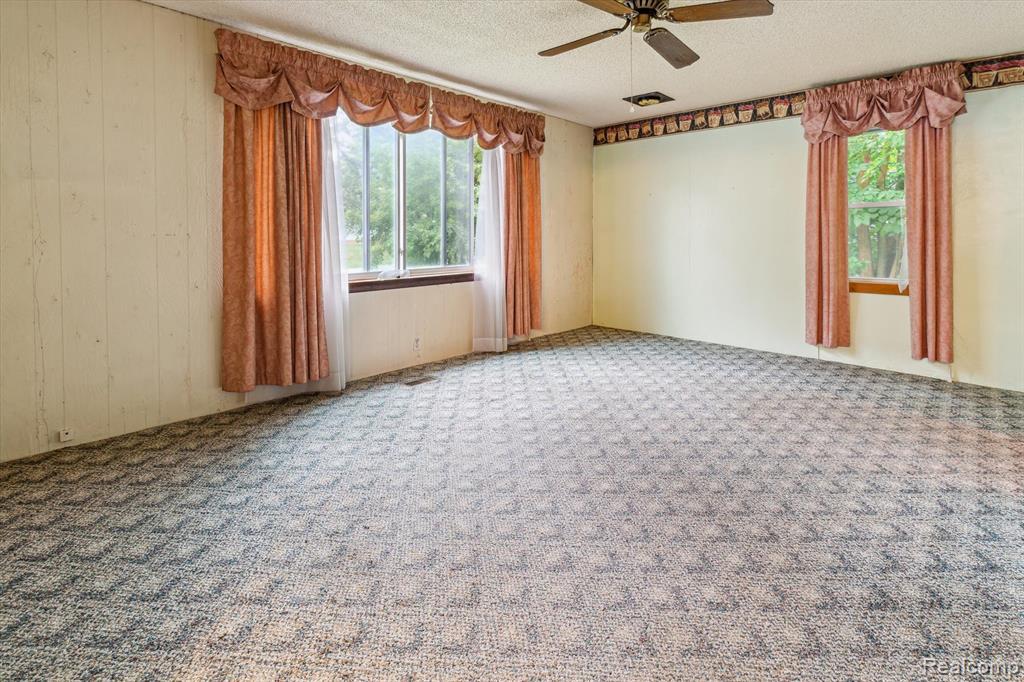 4415 Central Street, Columbiaville, MI 48421 — Photo 3