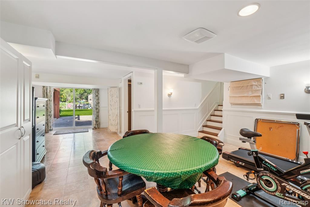 474 Beverly Island Drive, Waterford, MI 48328 — Photo 37