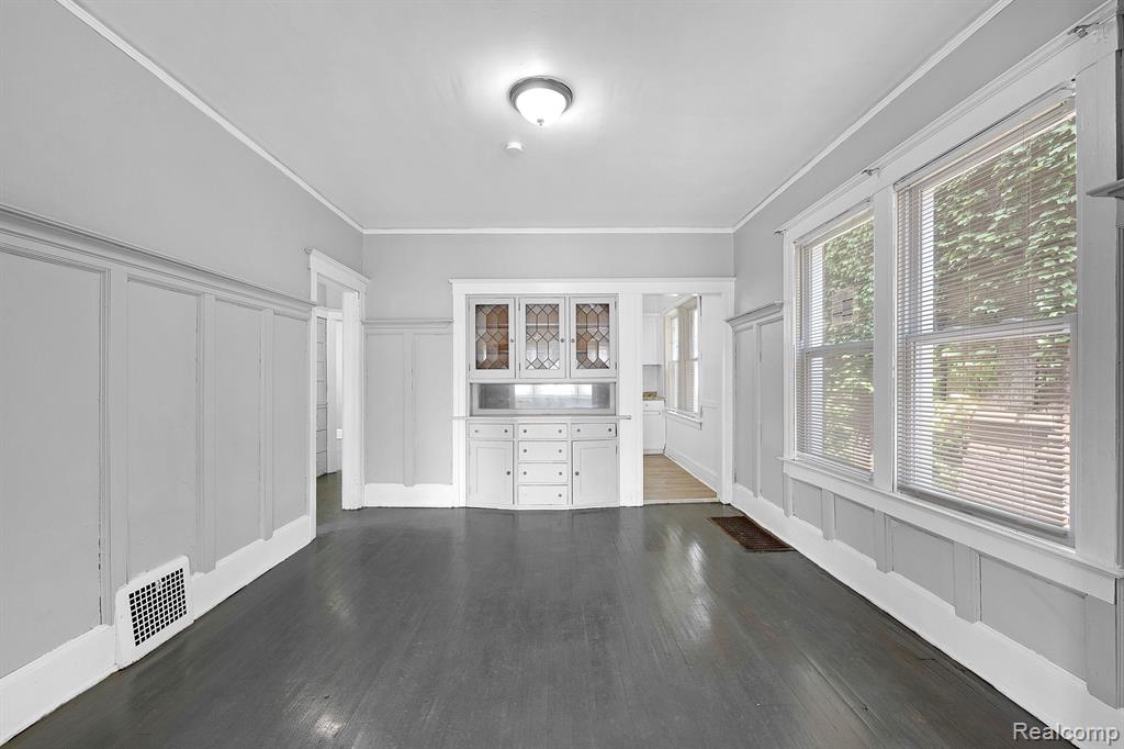 4622 VANCOUVER Street, Detroit, MI 48204 — Photo 9