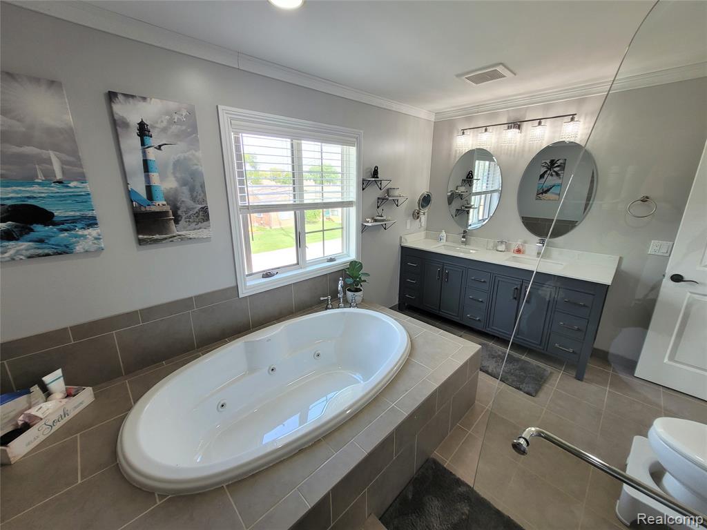 22434 Lange Street, Saint Clair Shores, MI 48080 — Photo 19
