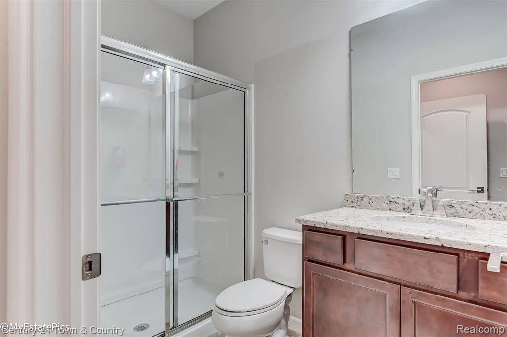50784 SEVILLA Circle, Novi, MI — Photo 31