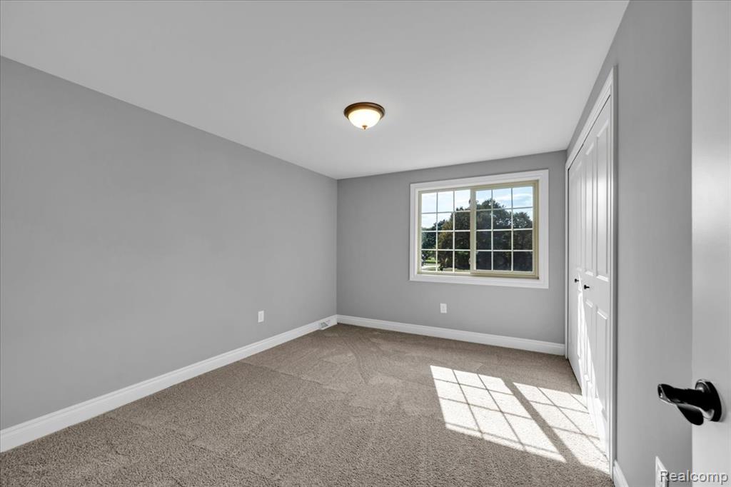 61326 Woodstock Court, Washington, MI — Photo 40