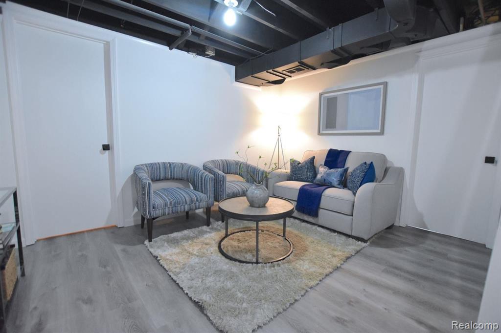 573 N OLD WOODWARD AVE, Birmingham, MI 48009 — Photo 22