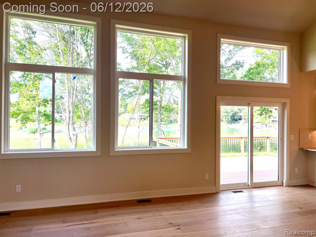 2934 W Walton Boulevard, Waterford, MI 48329 — Photo 17