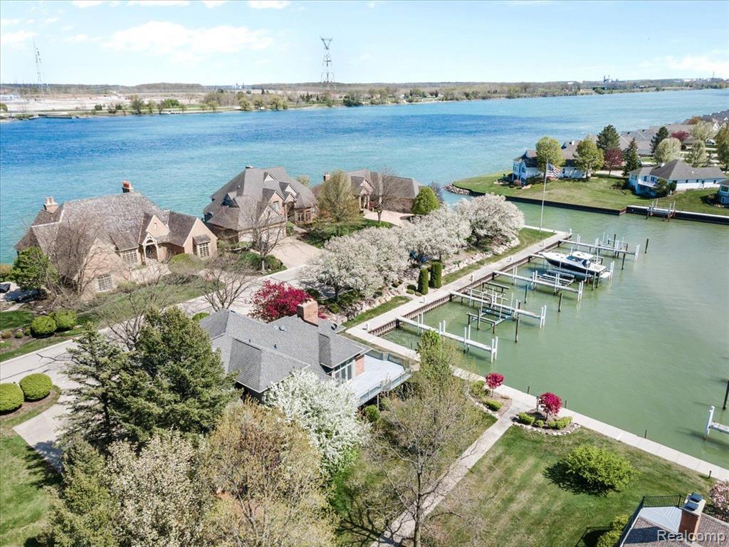 3744 RIVERVIEW TERRACE N, East China, MI — Photo 8