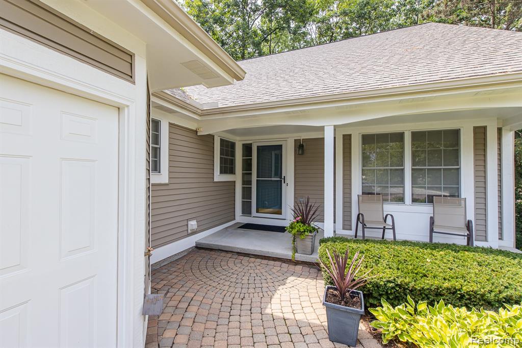 6580 Summit Ridge, Clarkston, MI — Photo 3