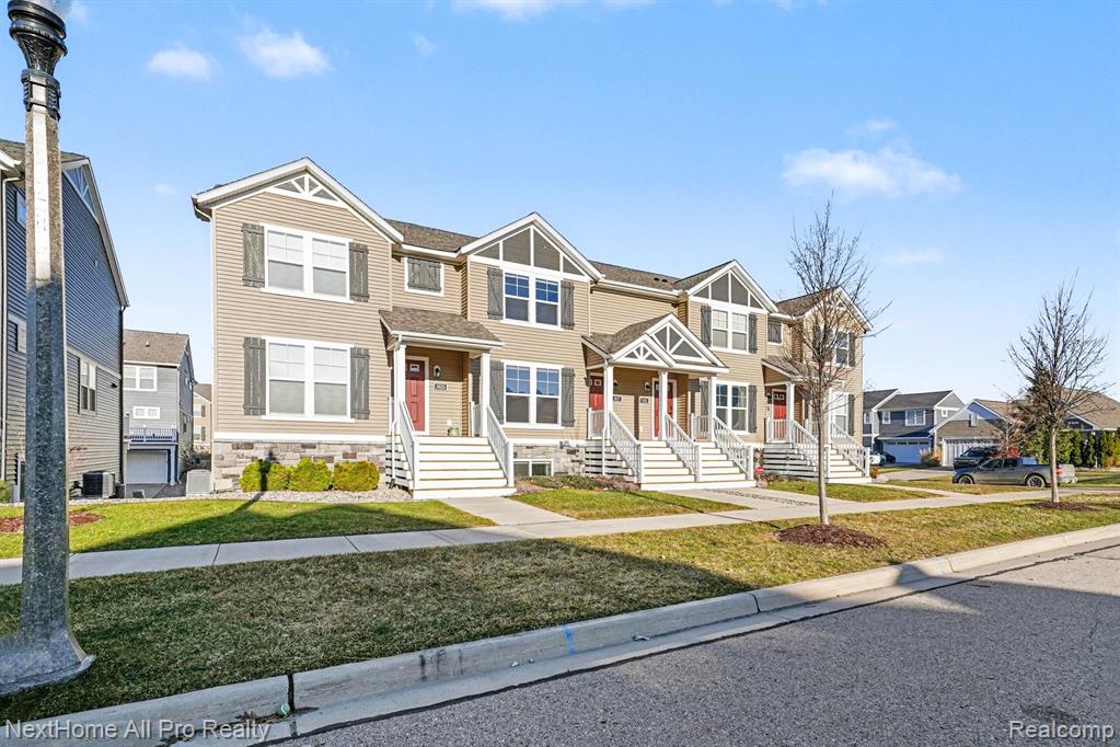 3827 Zaharas Lane, 26, Okemos, MI 48864 — Photo 3