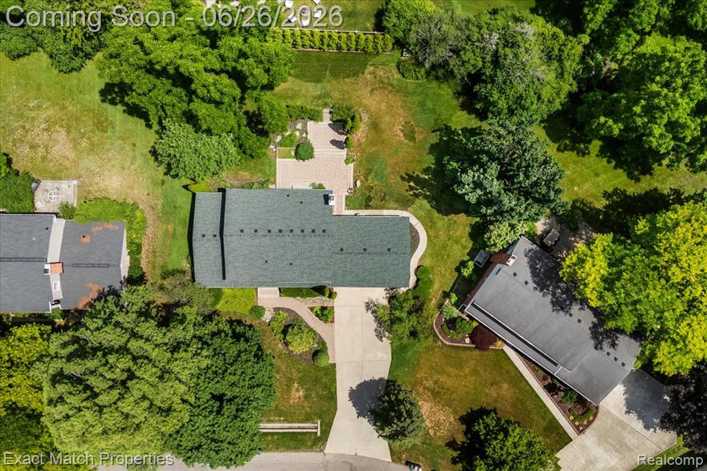 6737 Alderley Way, West Bloomfield, MI — Photo 61