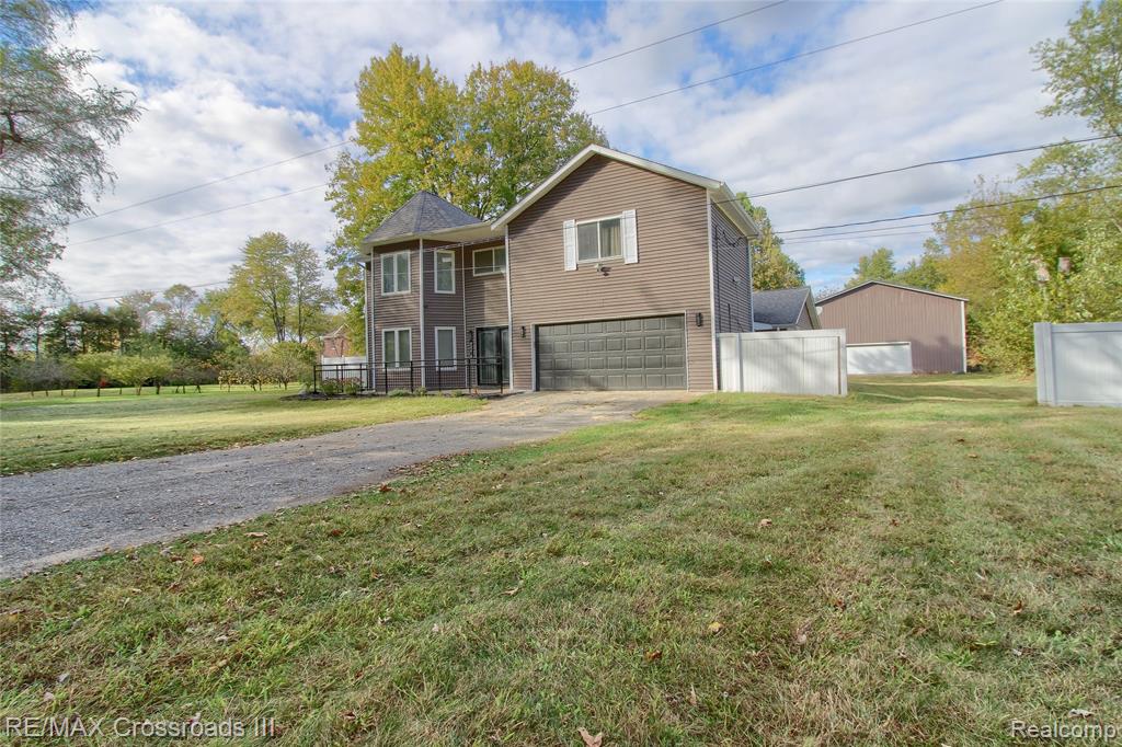 43216 N Bemis Road E, Belleville, MI 48111 — Photo 2