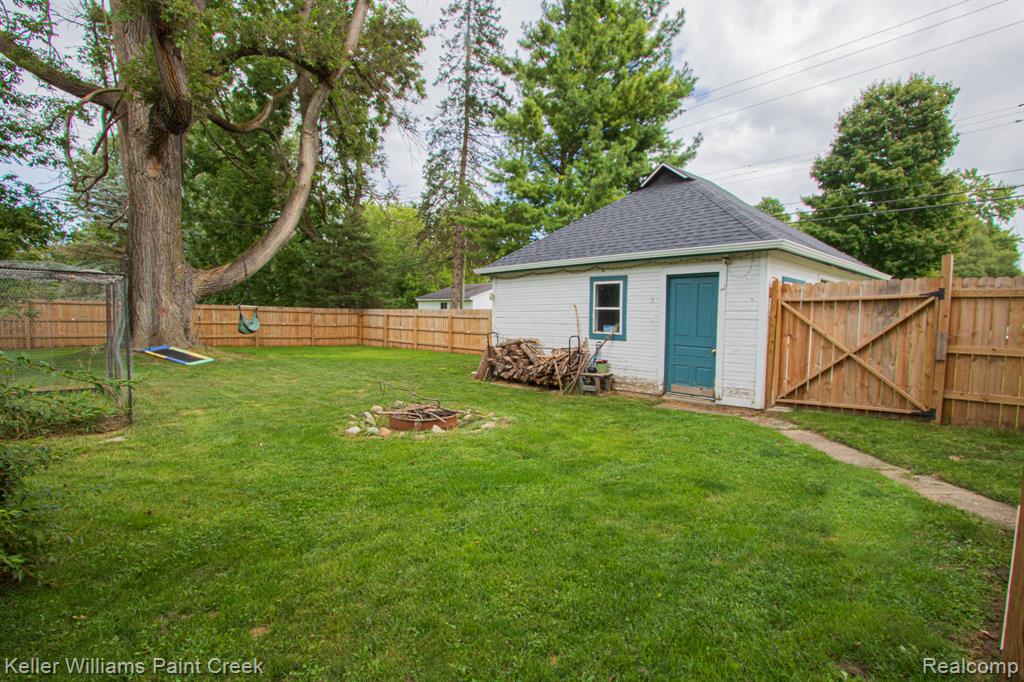 130 6th Street, Imlay City, MI 48444 — Photo 26