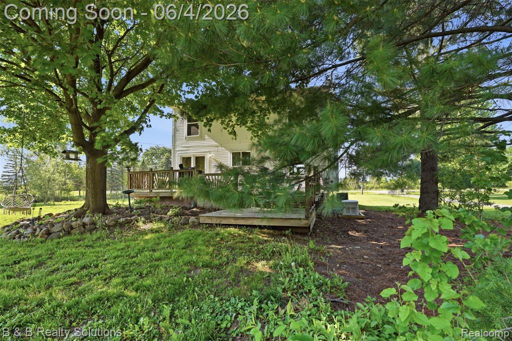 8820 Almont Road, Almont, MI 48003 — Photo 39