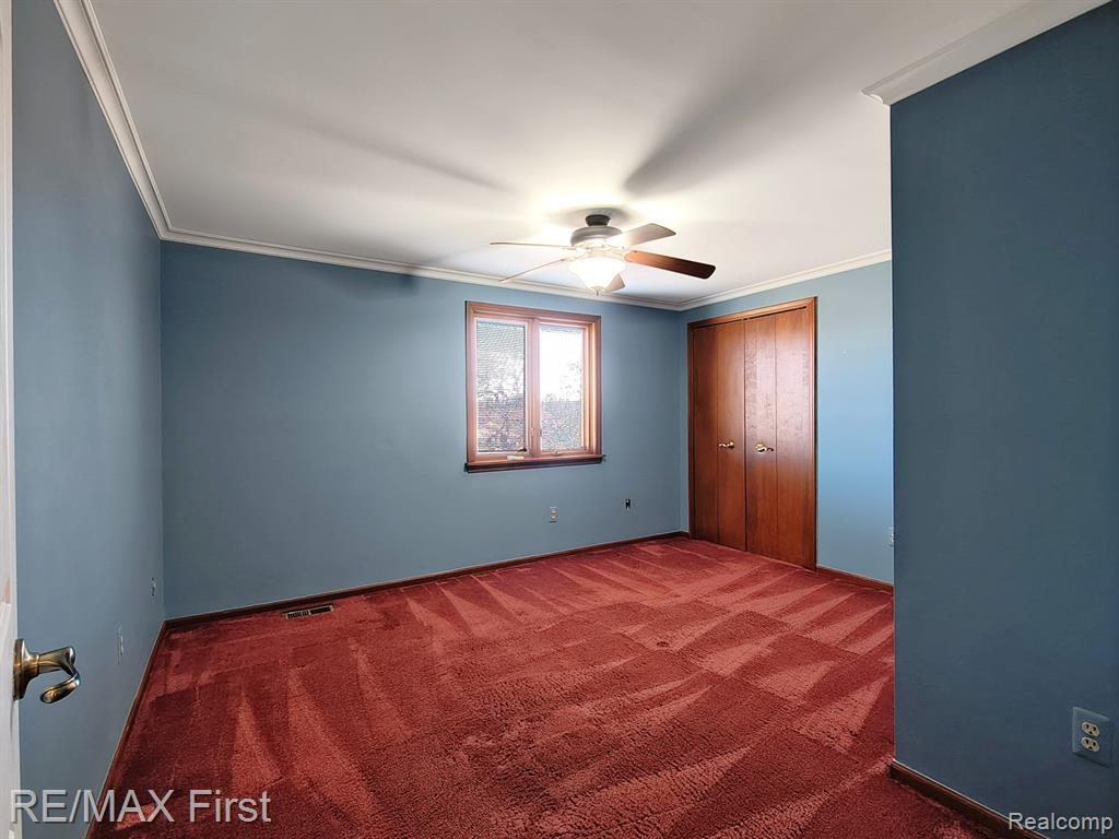 42429 Royal Lane, Clinton Twp, MI 48038 — Photo 23