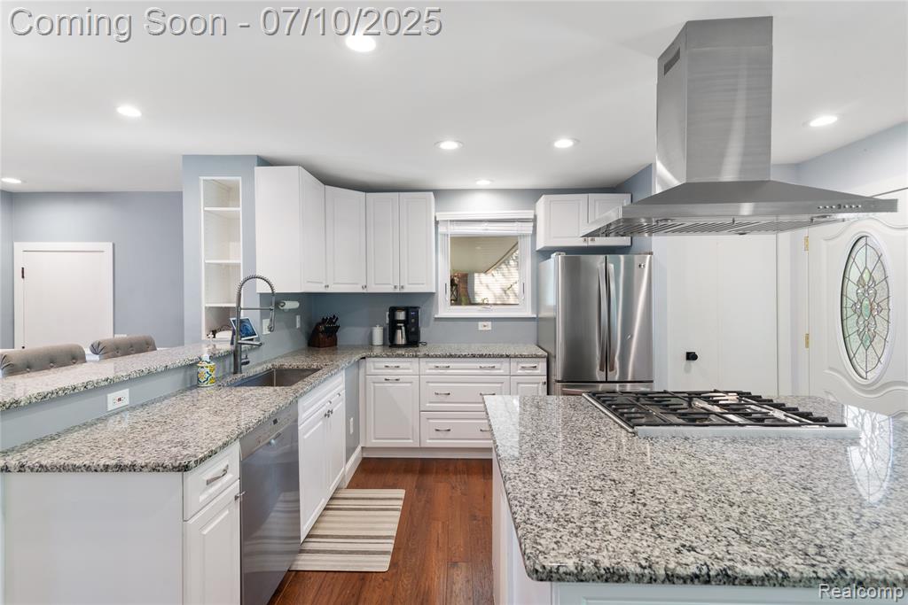 39957 Rita Drive, Clinton Twp, MI 48038 — Photo 5