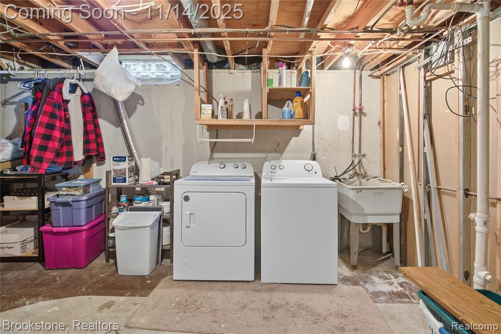 875 Meadowlake Road, Canton, MI 48188 — Photo 27