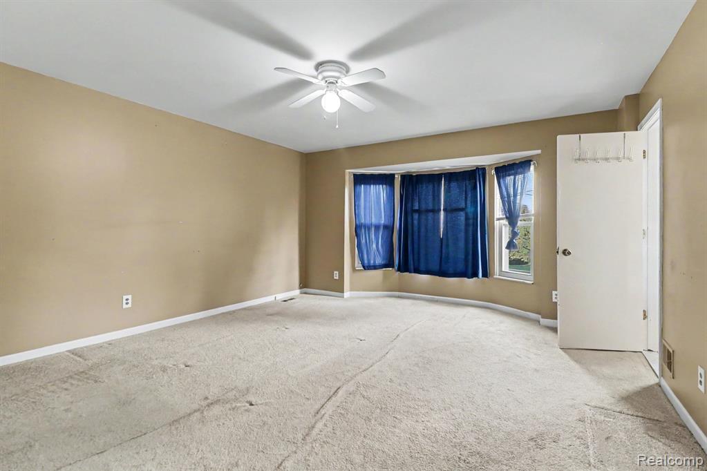 40855 Jellico Drive, Sterling Heights, MI 48313 — Photo 9