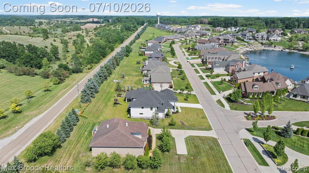 10464 Stoney Point Drive, South Lyon, MI 48178 — Photo 86