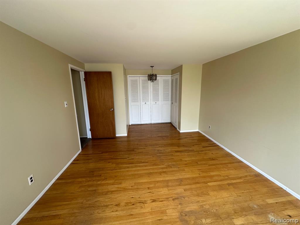 8211 Karam Boulevard, Warren, MI 48093 — Photo 2