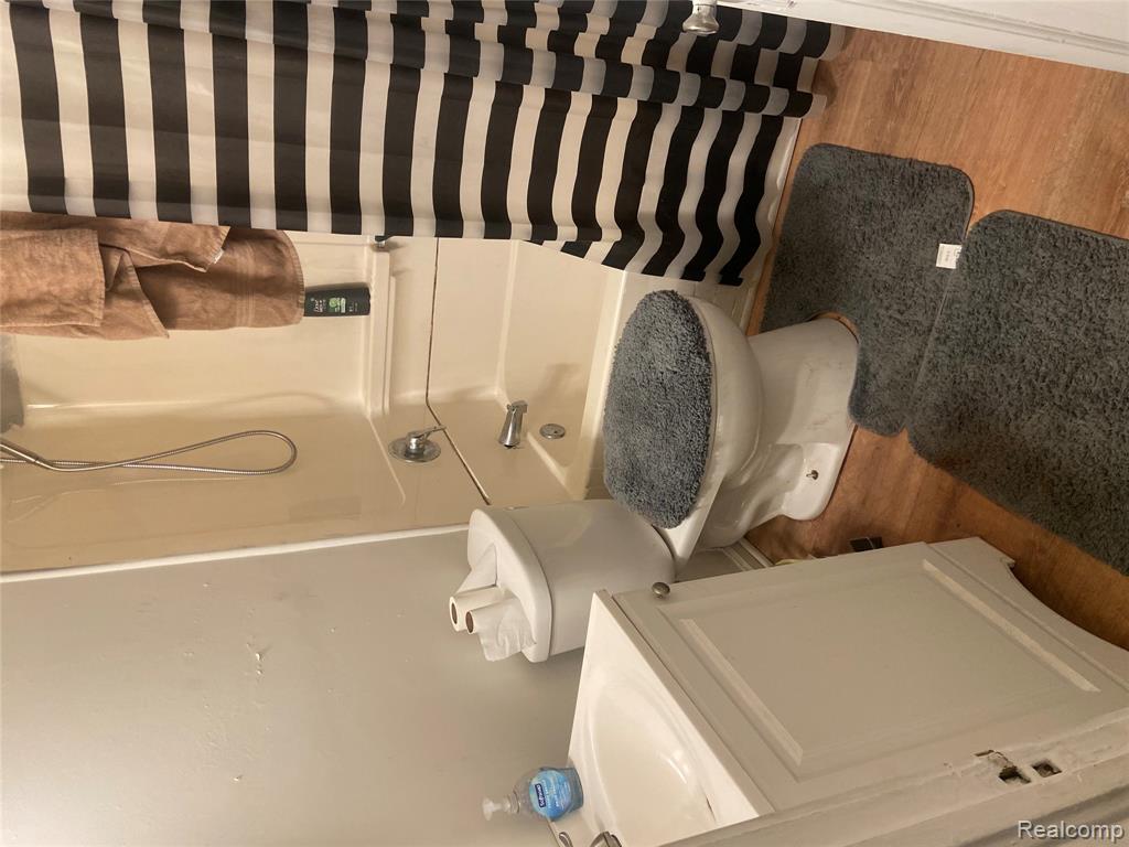 937 Barrie Avenue, Flint, MI 48507 — Photo 14