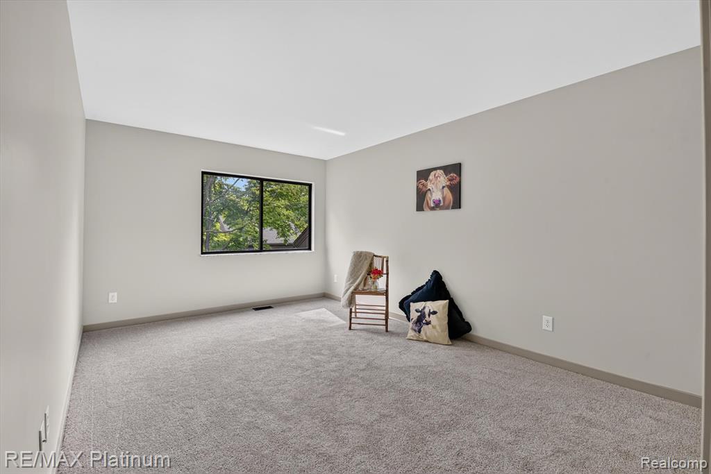 32 Haverhill Court, Ann Arbor, MI 48105 — Photo 26