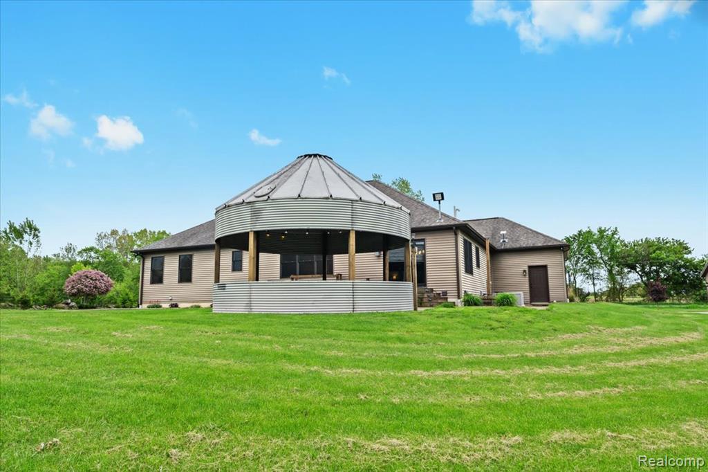6035 Beard Road, Byron, MI 48418 — Photo 36