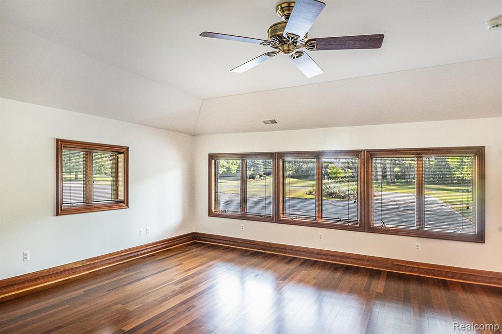 2250 E Dryden Road, Metamora, MI 48455 — Photo 21
