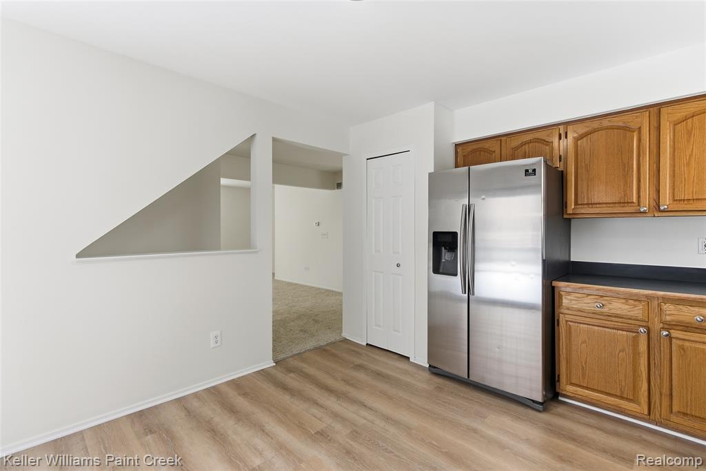 833 Huntclub Boulevard, Auburn Hills, MI 48326 — Photo 13
