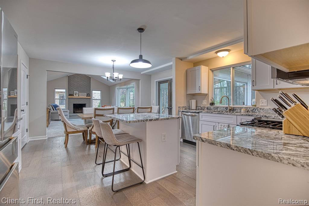 42103 WOODCREEK Lane, Canton, MI 48188 — Photo 8